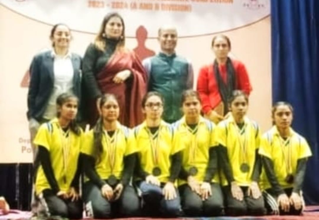 The girls won the third place in the Joga competition